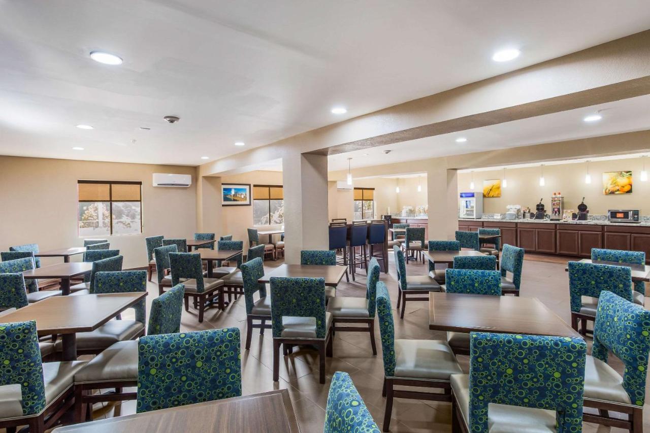 Quality Inn Charleston Esterno foto