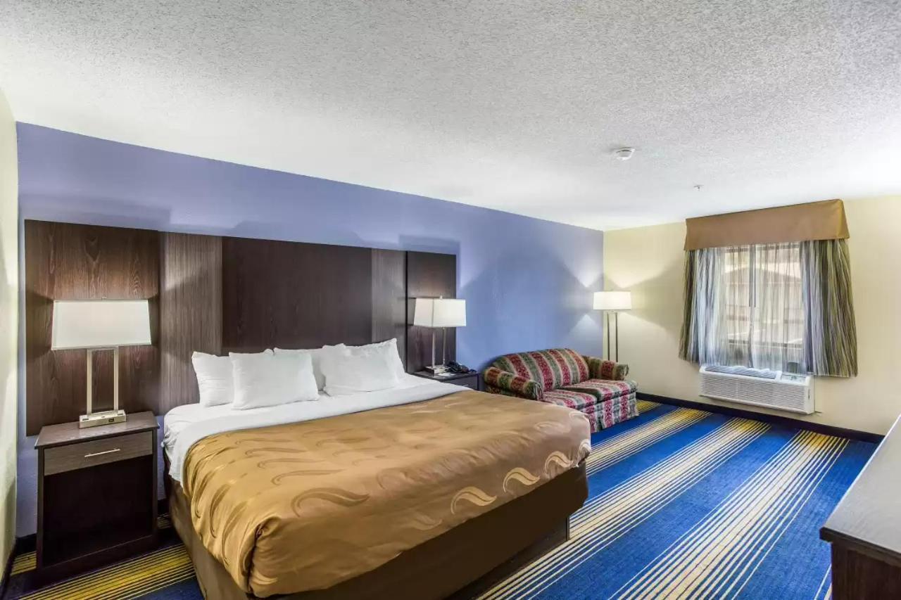 Quality Inn Charleston Esterno foto